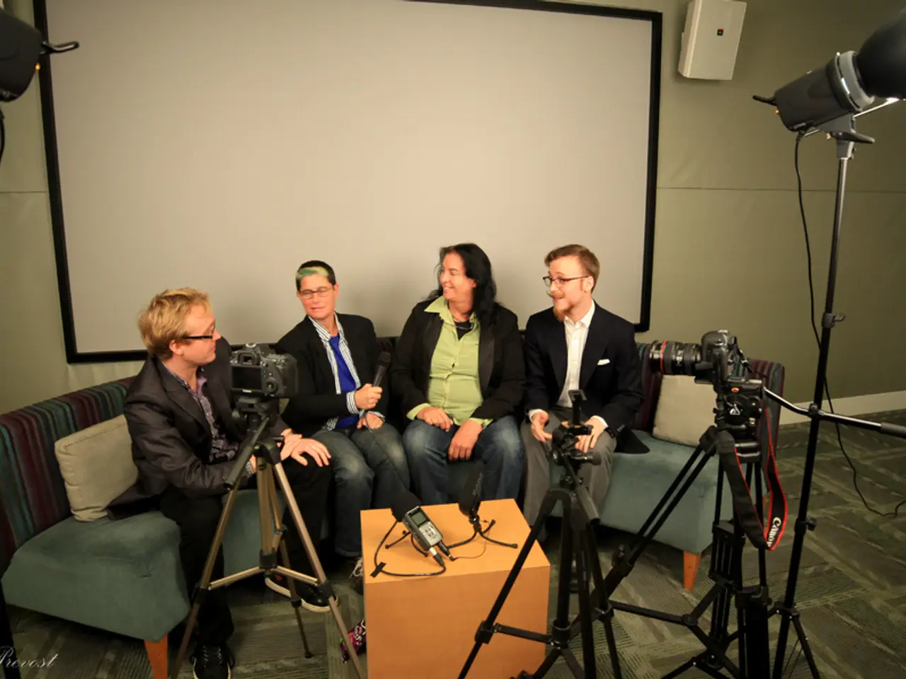 Choosing the Right Staffing Agency: Key Factors to Consider