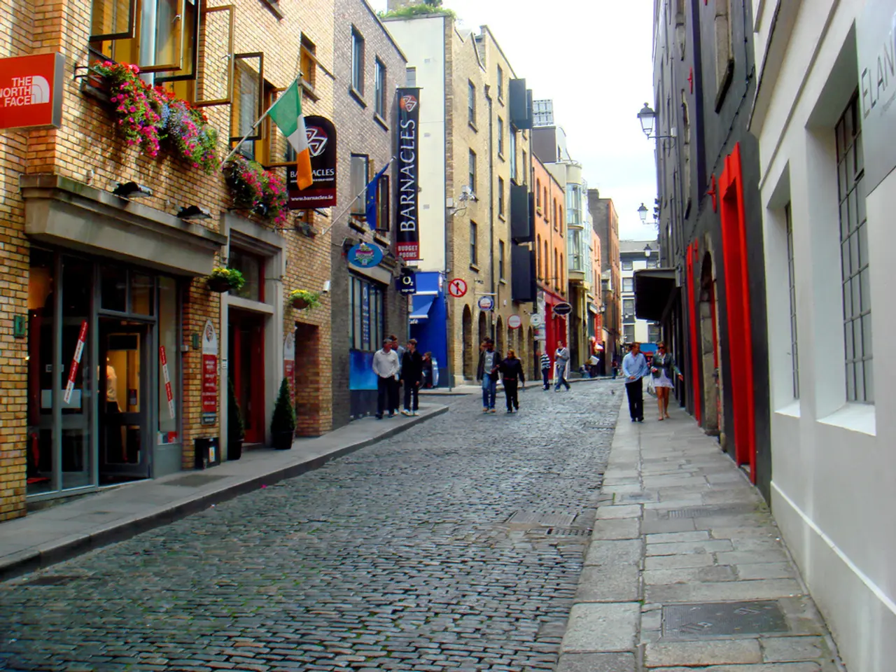 Conference in Delitzsch advocates for cooperatives over start-ups, failing to initiate new business...