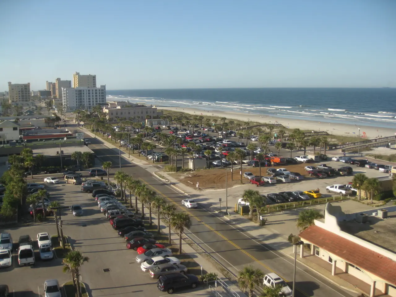 Engineers contemplating utilizing ocean areas with low marine life for carbon sequestration