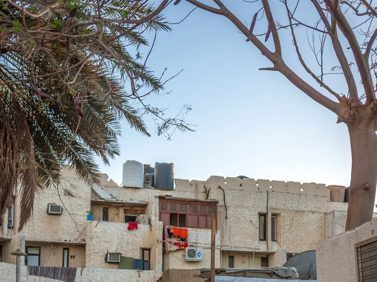 Austin Butler purchases Brad Pitt's Los Angeles residence for $5.2M following a burglary incident