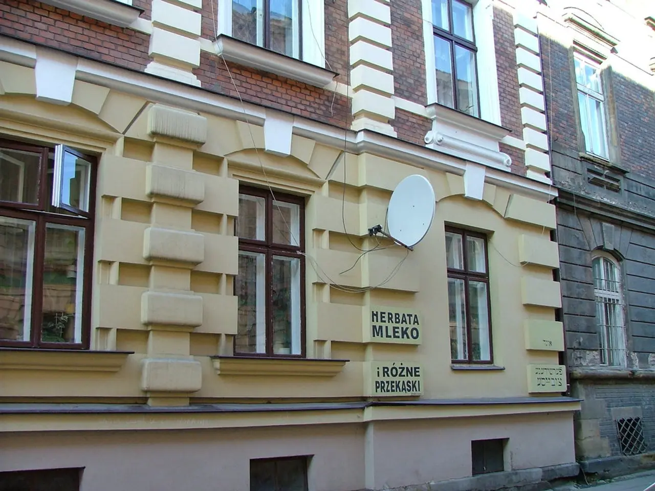 Local TV Station Owners Support FCC Chair Following Interview on Late-Night Show