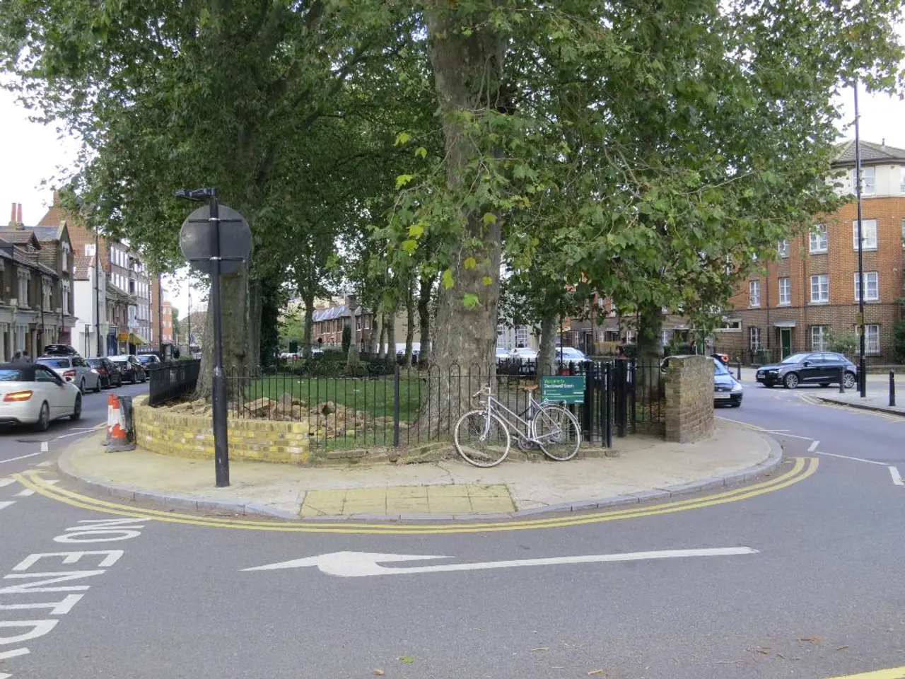 Advises CarbonFree on a partnership for capturing carbon emissions from US Steel, according to our...