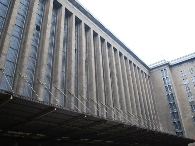 Bremerhaven faces an approximate expense of 75 million euros for its new Karstadt successor