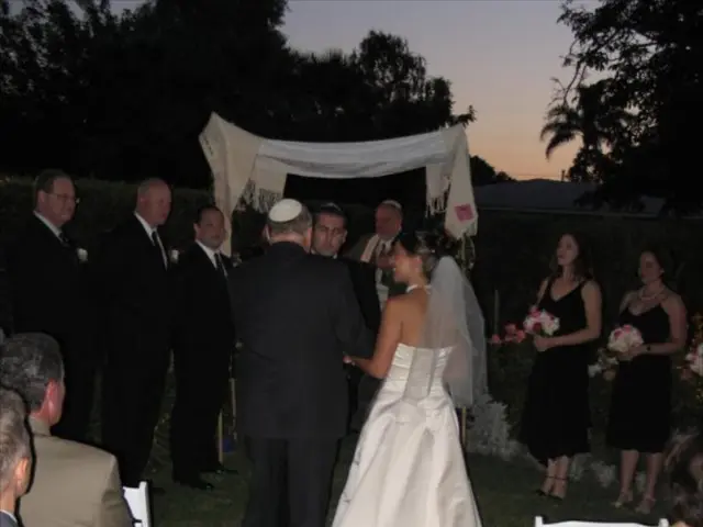 The matrimonial ceremony of Bezos