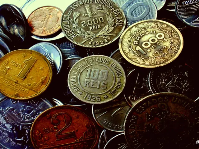 XRP poised for change: these indicators hint at impending developments