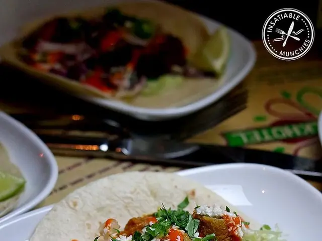 Sebastian Lege's Background and Wealth Accumulation