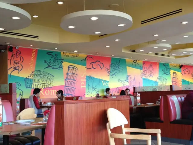 Strategies to Attract Customers to Your New Eatery: