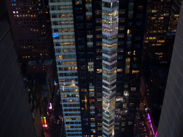 Examination of Munich Solar Experts on Buying Costs and Input Prices