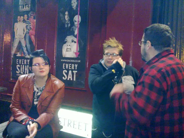 Monitoring Worldwide Manufacturing Trends and Announcements