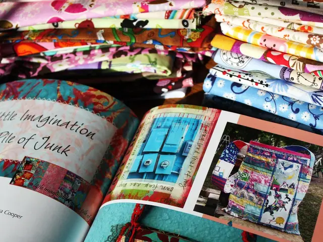 Netflix's Selection of 7 Movies: Inspirational Films Centered on Leaders, Business Pioneers, and...