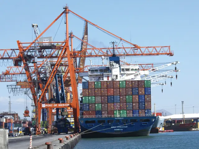 Long Beach Port Celebrates 2025 Start with All-Time High Cargo Quantities Despite Apprehensions...
