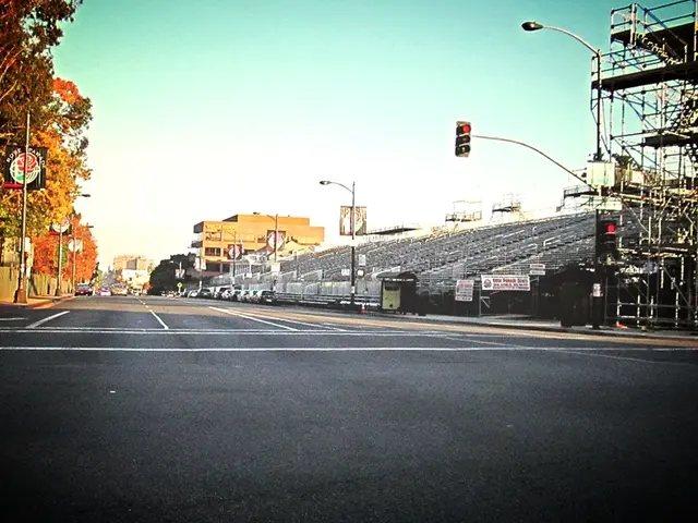 Traffic Alert: The A8 highway, located near Pforzheim, is closed on Saturday night.