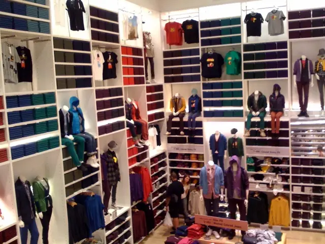 Model photography facing potential extinction?