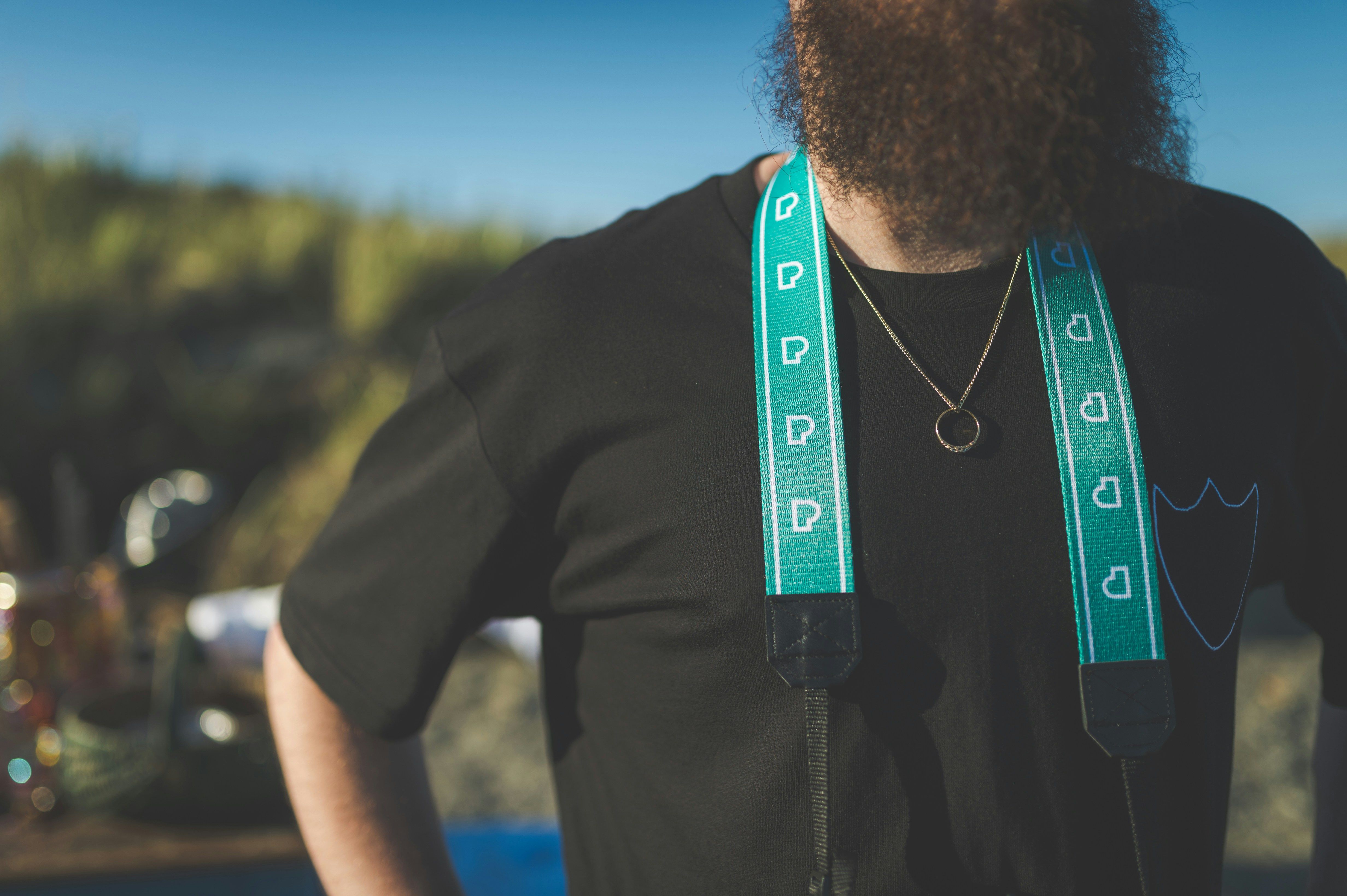 Secure profits in the mobility sector via autonomous vehicle arrangements, artificial intelligence-powered retention strategies, and financial services approaching profitability. Explore the reasons behind the undervalued GRAB stock, identified as a robust investment opportunity.