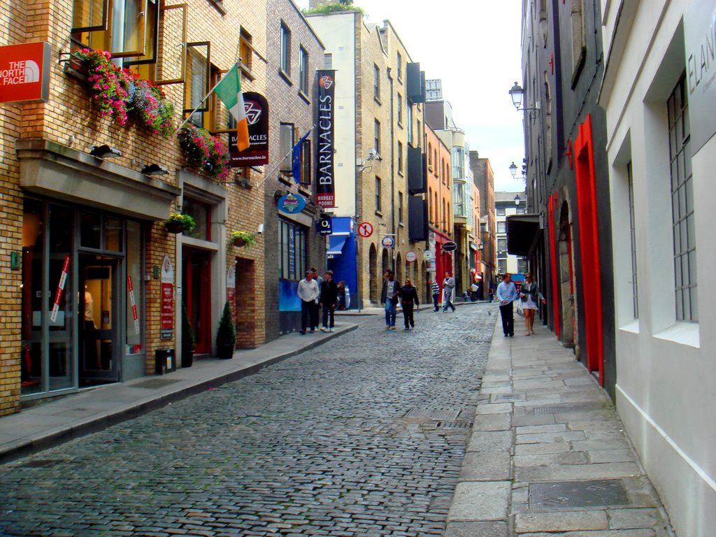 UNHCR to eliminate 3,500 positions because of reduced financing